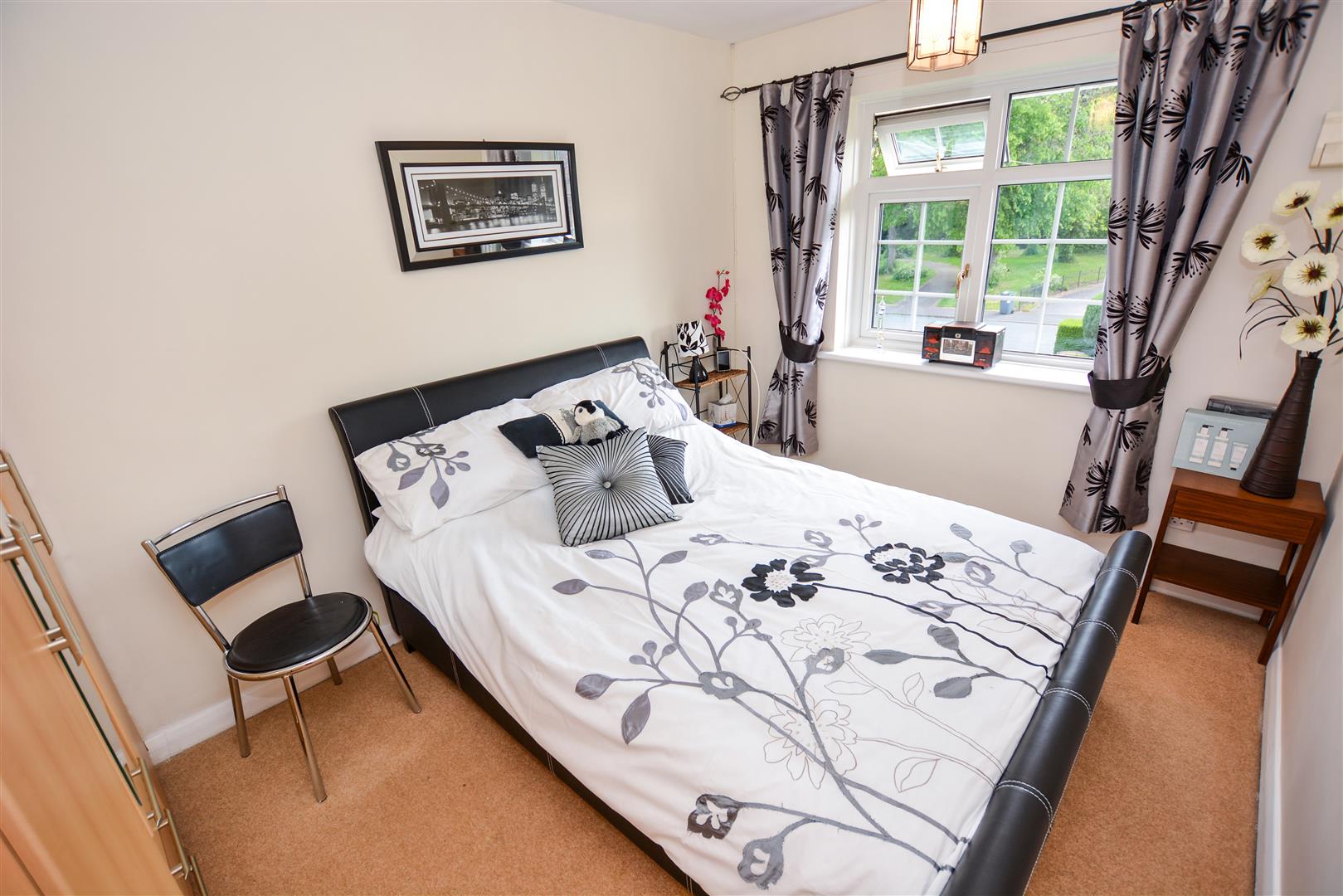 BEDROOM TWO (FRONT)